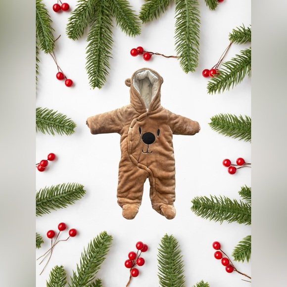 Cartoon Bear Snowsuit Infant Jumpsuit Footed Coveralls 12 months NWT Unisex - Picture 1 of 8